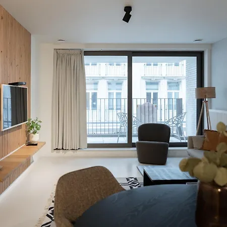 Modern With Terrace In Heart Of Apartamento Ostende