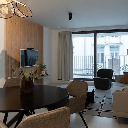 Modern With Terrace In Heart Of