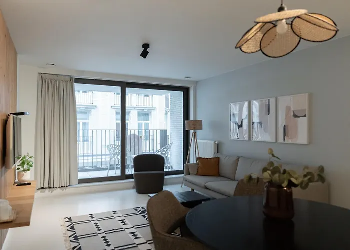 Modern With Terrace In Heart Of Ostend